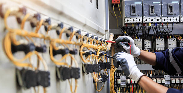 Professional Electrician technician working in Riverside, MD